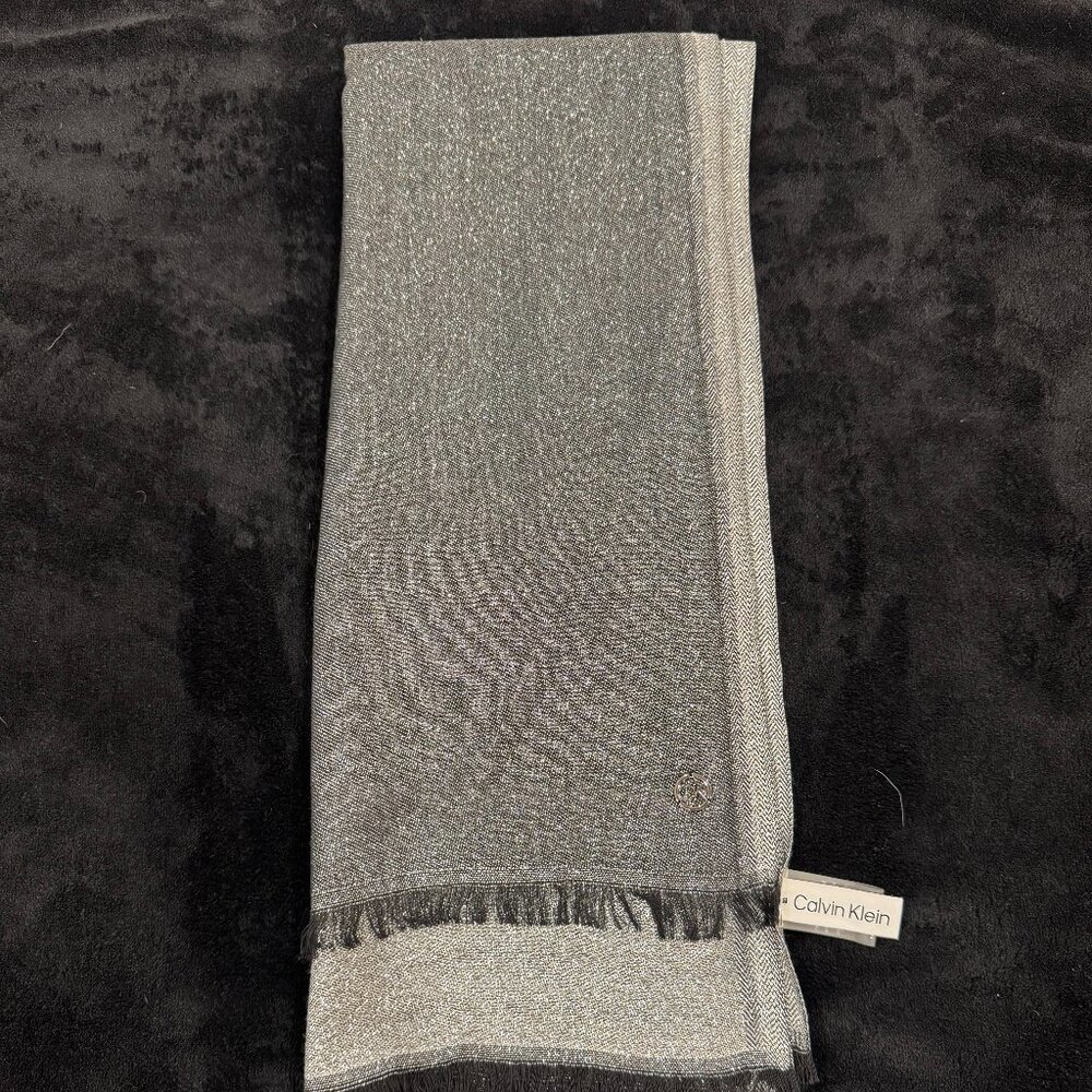 Calvin Klein Silver/Gray Scarf